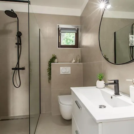 Apartment Adelia, Unweit Von