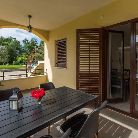 Apartment Adelia, Unweit Von *