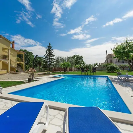 Apartment Adelia, Unweit Von *
